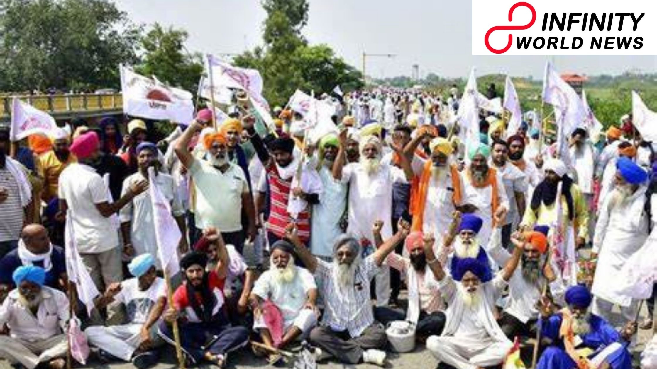 Farmers' Protest: Stalemate proceeds; Center offers corrections, associations inflexible on annulment of farm laws